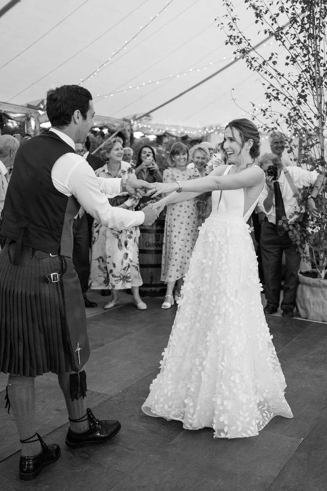 Bride and groom performing a choreographed first dance